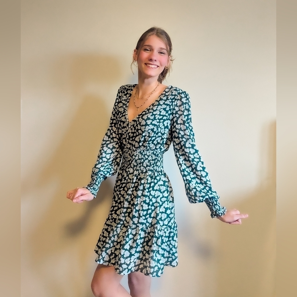 Abercrombie & Fitch Emerald Floral Dress